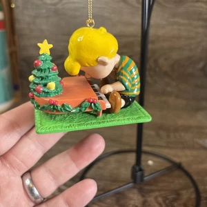 Danbury Mint Shroeder Piano Peanuts Christmas Ornament - Picture 1 of 4