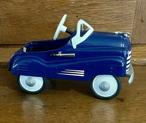 Hallmark 1995 “Kiddie Car Classics” ~ 1948 Pontiac - Picture 1 of 9
