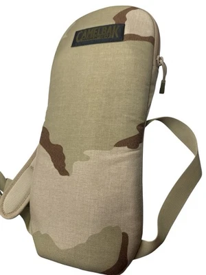 Camelbak Maximum Gear Desert Camo Hydration Thermopak Slingback Foto 1 de 4