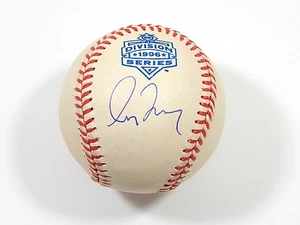 Greg Maddux signiert offiziell 1996 Rawlings NLDS Baseball Auto Steiner Echtheitszertifikat - Bild 1 von 3