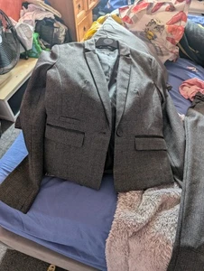 Size 8 Checkered Suit - Picture 1 of 4