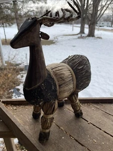 Vintage Carved Wood/Straw Deer Figurine Decor Folk Art Rustic Farm House Country - Picture 1 of 16