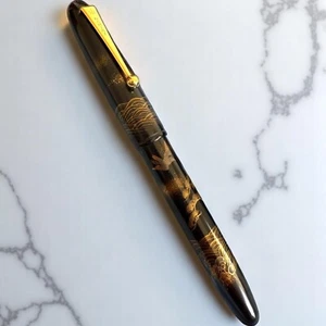 NAMIKI Yukari Maki-e 18K Fountain Pen Wave & Plover B Nib FN-20M-NC NEW - Picture 1 of 10