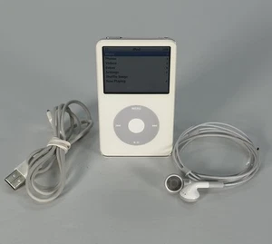 Apple ipod 5th Generation A1136 White Portable 2.5" LCD 30GB - New Battery Works - Picture 1 of 21