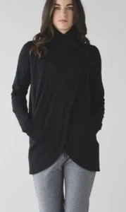 Giacca Lululemon That’s A Wrap taglia 8 nera - Foto 1 di 11