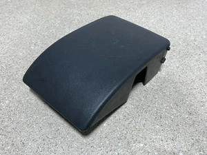 03-06 Chevrolet Avalanche Tahoe Console Cup Holder Rear Dark Gray - Picture 1 of 3