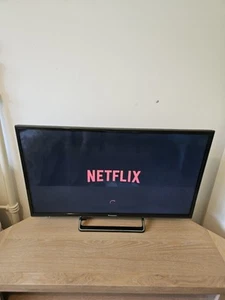 Panasonic TX-32FS500B 32" Smart HDR LED TV with Wi-Fi - Picture 1 of 3