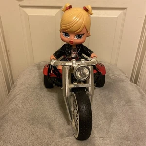 Bratz Big Babyz Rock Angelz Collection Cloe Puppe Sammlerstück mit Motorrad - Bild 1 von 24