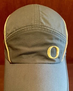 Nike Oregon Ducks 5 Panel Cap Green Lightweight Adjustable Strap Hat Team UofO - Picture 1 of 7