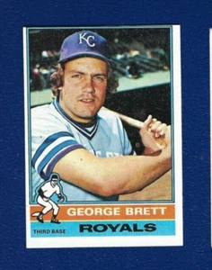 1976 Topps tarjeta de béisbol #19 George Brett Kansas City Royals EXMT OC HoFer - Imagen 1 de 2