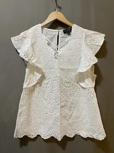 LAUNDRY by SHELLI SEGAL Women Ruffle Short Sleeve Lace Up Eyelet Top SZ S White - Picture 1 of 11