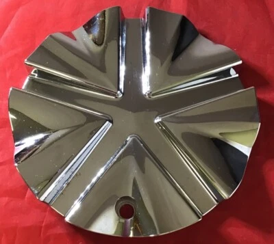 ONE USED LIMITED CAP-373A 17 & 18  CHROME CUSTOM WHEEL RIM CENTER CAP 8636 - Image 1 of 4