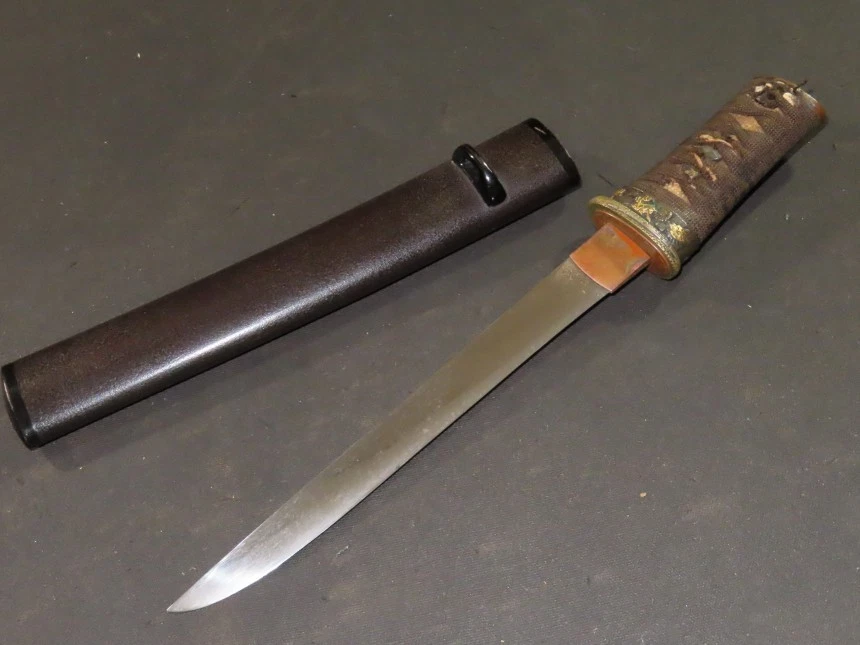 合法品 短刀 小刀 骨董品 アンティーク 楽天市場】懐刀（ 短刀 ） 黒呂鞘 - 美術刀仕様 - [ 短刀 懐刀 短剣