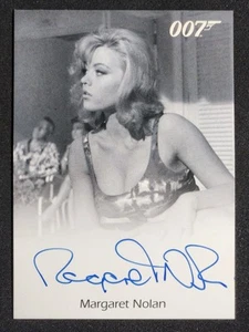 Margaret Nolan Auto (DINK) 2009 Rittenhouse James Bond 007 Archiv Autogramm - Bild 1 von 2