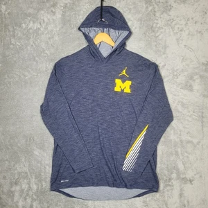 Camisa Michigan Wolverines Para Hombres Grande NCAA Baloncesto Dri Fit Nike Jordan Sudadera con Capucha - Imagen 1 de 11