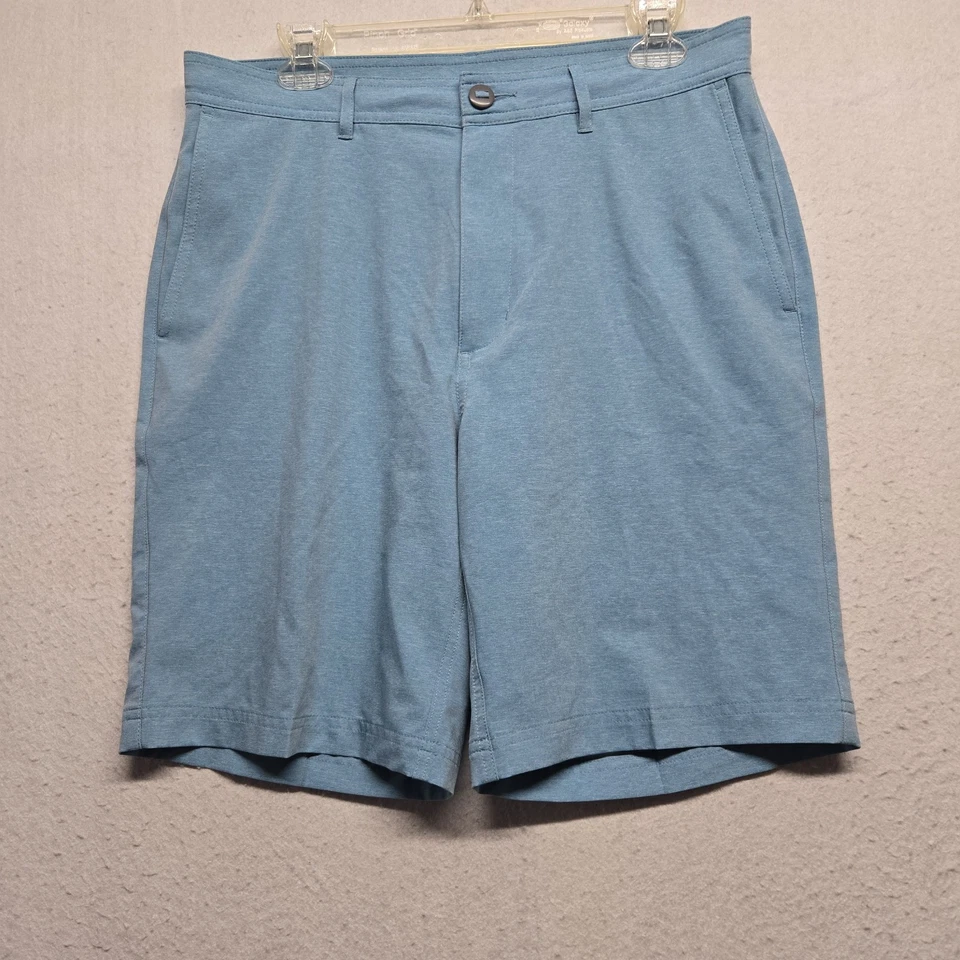 roundtree yorke performance mens shorts size 32 - Image 1 of 4