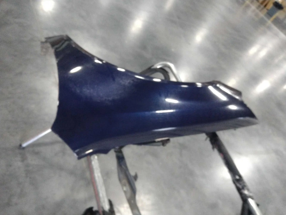 Guardabarros delantero izquierdo usado se adapta a: Chevrolet Impala 2012 delantero izquierdo grado A Foto 1 de 3