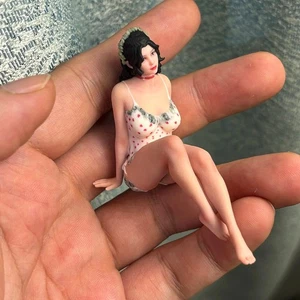 1/43 1/18 1/16 miniature seduta dolce gonna ragazza scena figure modello per auto - Foto 1 di 6