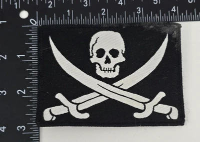 PIRATE FLAG PATCH JOLLY ROGER Skull Swords EMBROIDERED  black - Image 1 of 2