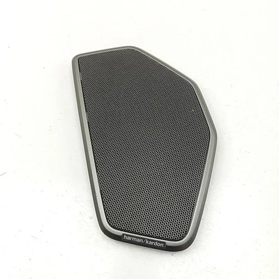 BMW 3 G20, G28 Parcel Shelf Left Loudspeaker Cover 7482401  32957008 - Image 1 of 4