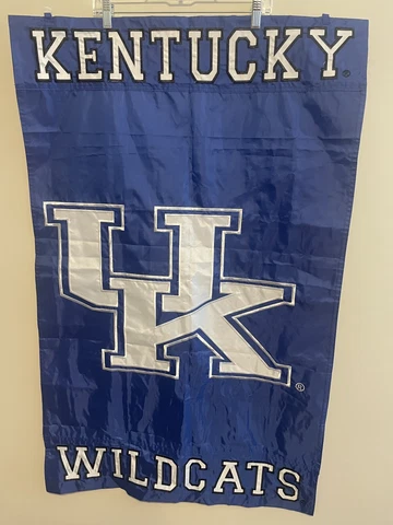 NCAA Kentucky Wildcat Flag Nylon 27.5" X 44" Double Sided New Open Box Cover