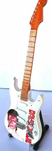 David Bowie Tribute - Chitarra in miniatura - Mini Guitar - Mini Guitarra - Picture 1 of 5