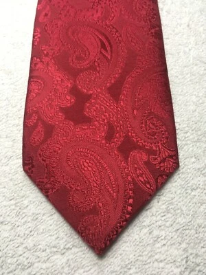 GEOFFREY BEENE MENS TIE SOLID RED WITH PAISLEY PATTERN 3 X 59 - Image 1 of 4
