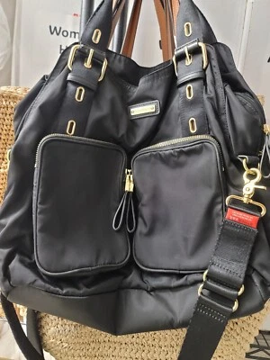 Bolsa de pañales British Storksak Alexa Premium de nailon  Foto 1 de 4