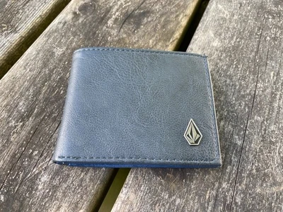 Volcom Slim Stone PU Faux Leather Wallet in Grey - MINT - Image 1 of 3