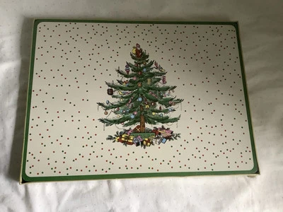 SPODE Pimpernel Christmas Tree Polka Dot Placemats, Set of 4, 15.7 “x 11.7”