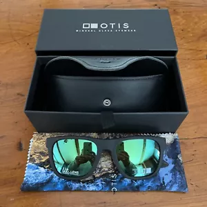 Gafas de sol deportivas Otis Strike Woodland mate LIT verde polar 158-2202LL, nuevas - Imagen 1 de 5