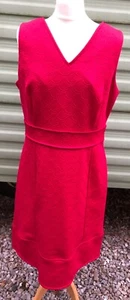 Gorgeous Cerise Pink Sleeveless Patterned Mod Style Dress TU-16 - Picture 1 of 5