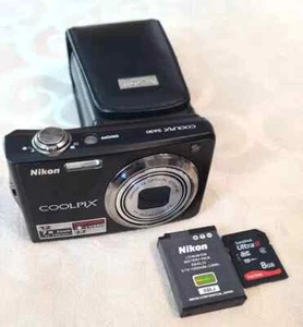 Nikon Coolpix S630 Black 12MP Digital Camera 7x Optical Zoom - Picture 1 of 12