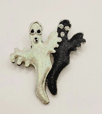 BROCHE KIRKS FOLLY GHOST PRETO E BRANCO ESMALTE TOM PRATA Halloween  - Imagem 1 de 4