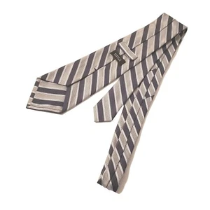 BARNEYS NEW YORK MADE IN ITALY NAVY/SILVER Striped TIE - DESIGNER TIES. - Picture 1 of 8