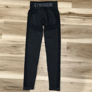 Gymshark schwarze flexible hoch taillierte Leggings Damen Small sportlich - Bild 1 von 4