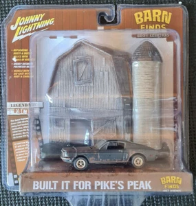 JOHNNY LIGHTNING Barn Finds Diecast - BULLITT 'Built it for Pikes Peak' Diorama - Picture 1 of 3