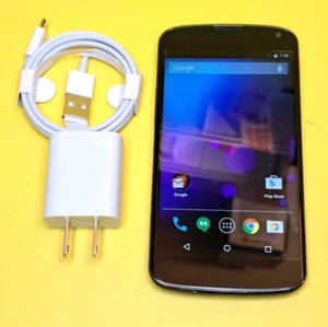 LG NEXUS 4 LG-E960 3G UNLOCKED ANDROID CELL PHONE TELUS BELL KOODO LUCKY MOBILE - Picture 1 of 11