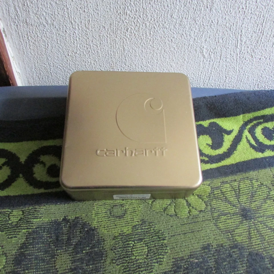 ** New Men's Carhartt Nylon Duck Trifold Wallet. Rain Defender, RFID Blocking ** - Image 1 of 3