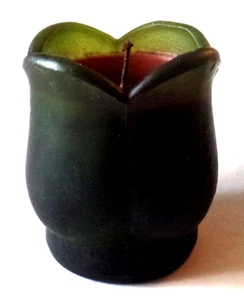 Vela de cera roja profunda en vidrio redondo verde (J) - Imagen 1 de 6