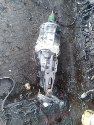 ⭐️⭐️ SATURN SKY PONTIAC SOLSTICE PONTIAC 2.4 MANUAL STANDARD STICK TRANSMISSION - Image 1 of 3