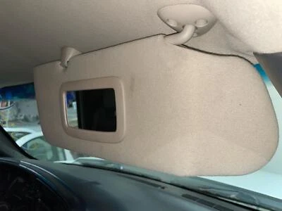 2003 - 2007 Chevy Silverado 1500 Passenger RH Right Gray Sun Visor Foto 1 de 2