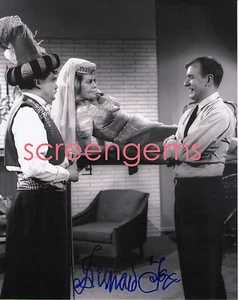 "I Dream of Jeannie" signed photo Bernard Fox (of Bewitched) TV rare excellent - Picture 1 of 2