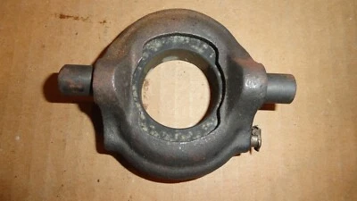NORS 1928-39 OLDSMOBILE CLUTCH RELEASE BEARING ASSEMBLY - Image 1 of 2