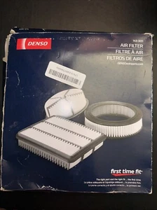 DENSO AIR FILTER 143-3011 Brand New Damaged Box - Picture 1 of 2