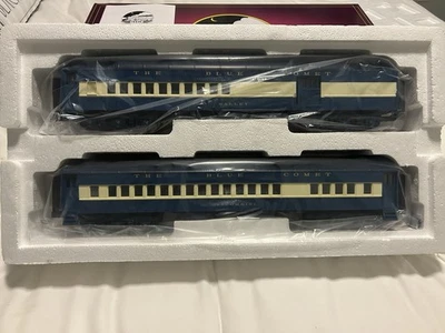 MTH 20-40084 2 Car 70’ Madison Combine/Diner Passenger Set (The Blue Comet) - Image 1 of 4