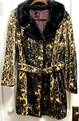 Vintage 1970's Plush Faux Animal Print Fur Belted Coat Black Faux Fur Collar XL - Image 1 of 4