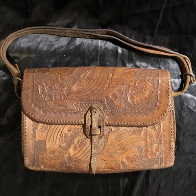 Bolso de mano mediano vintage de cuero mecanizado a mano diseño floral MCM 50’s o 60’s Foto 1 de 4