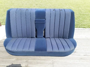 Mercedes Benz W126 SE Rücksitzbank u. Rückenlehne blau o. Kopfstützen gebraucht - Bild 1 von 3