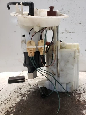 Conjunto de bomba de combustible montado en tanque para 08-12 AUDI A5 1384634 Foto 1 de 4